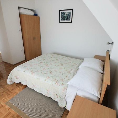 House Milan Otel Rastovača Dış mekan fotoğraf