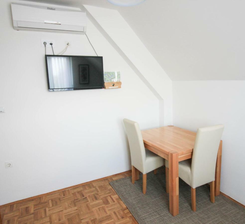 House Milan Otel Rastovača Dış mekan fotoğraf