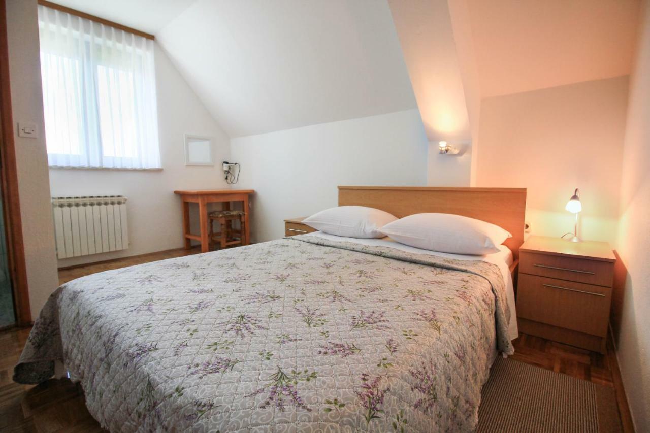 House Milan Otel Rastovača Dış mekan fotoğraf