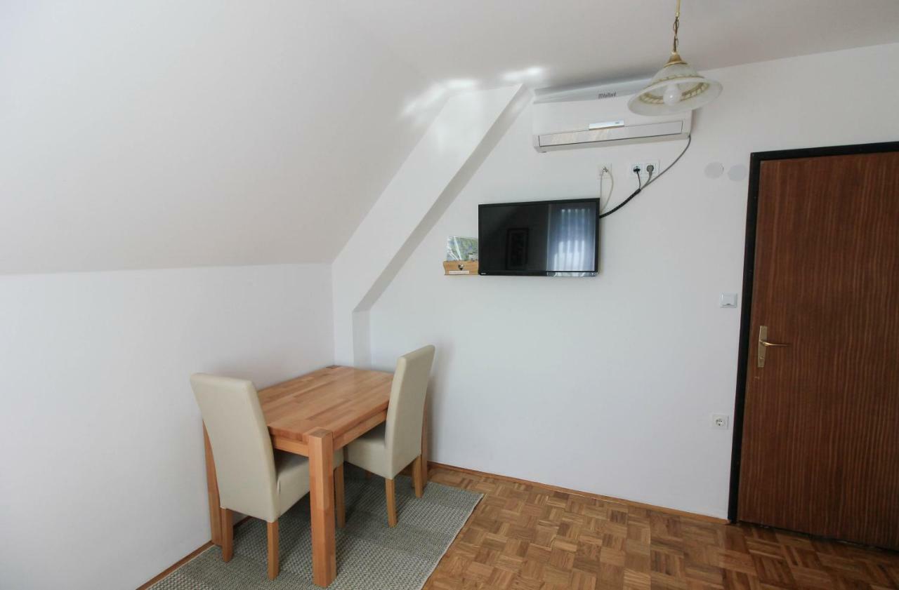 House Milan Otel Rastovača Dış mekan fotoğraf